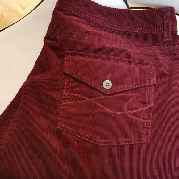 COPY - 1 x Natural Reflection Corduroy pants - Picture 9 of 9
